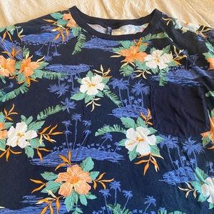🌺Men’s Divided Tropical Flowers T-Shirt🌺
